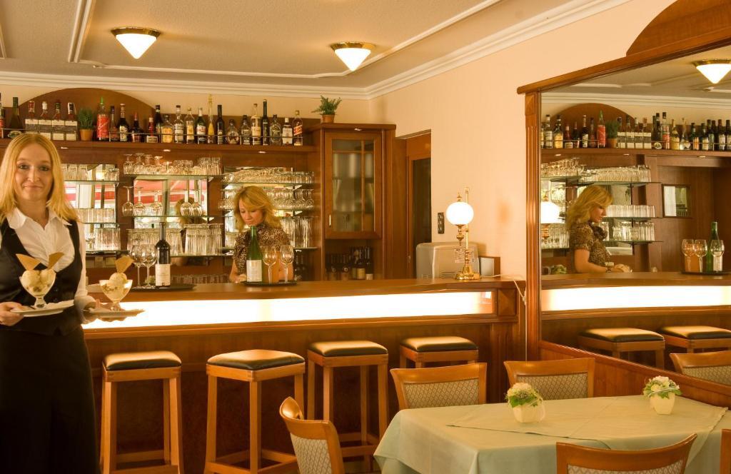 Hotel Moselstern Brixiade &triton
